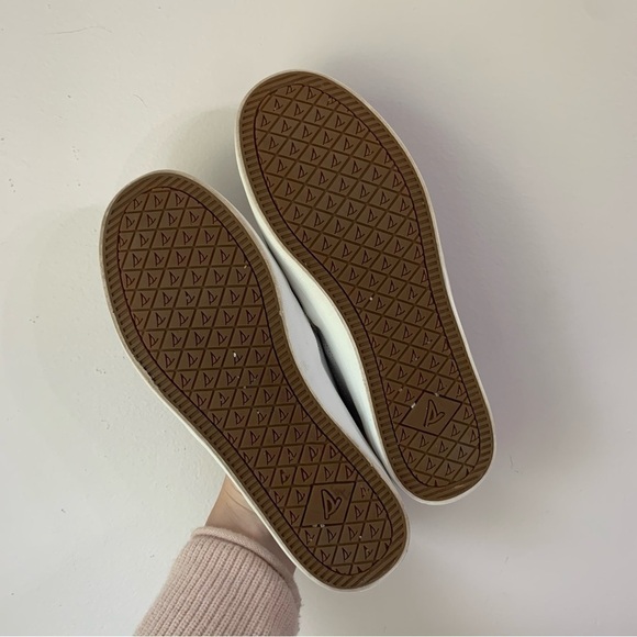 Sperry Seaside Perforated Leather
White Sneakers 7 - Picture 12 of 13